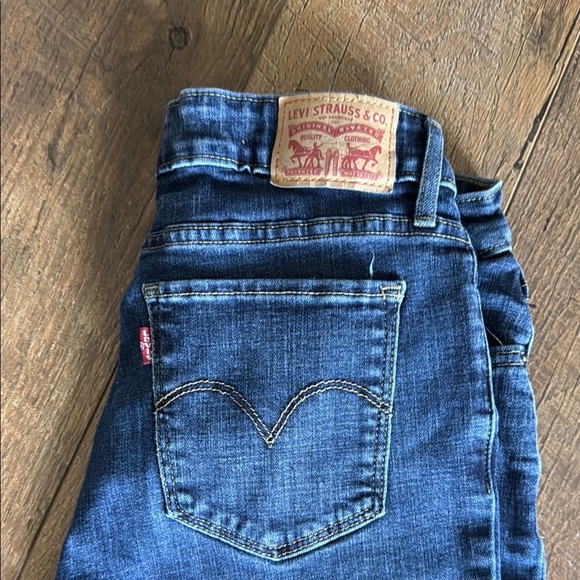 Levi's Denim - Levi's 711 Skinny size 28 Blue Denim Jeans
